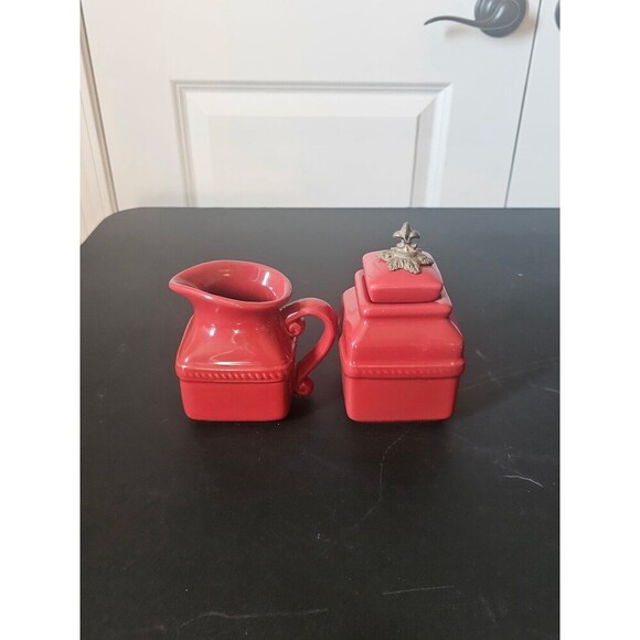 Belaverra red ceramic cream and sugar containers - Picture 1 of 7